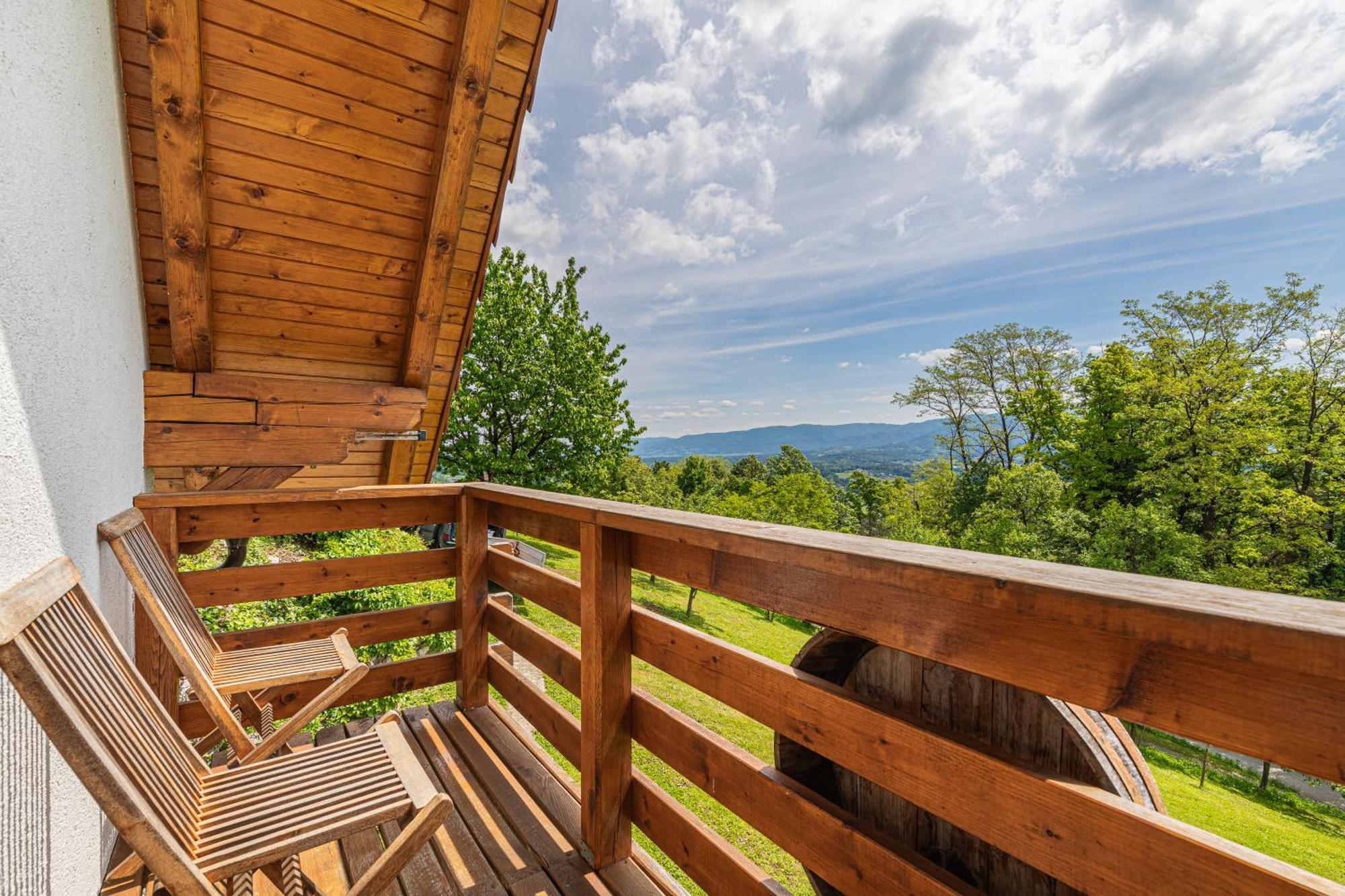 Vineyard Cottage Rataj 2 Novo Mesto Exterior foto